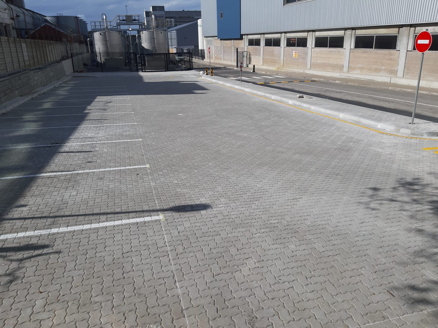 paving
